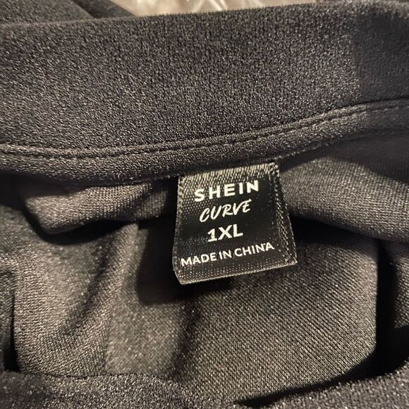 *NWOT* Shein Black with Sheer Sleeves XL Blouse - Picture 5 of 5